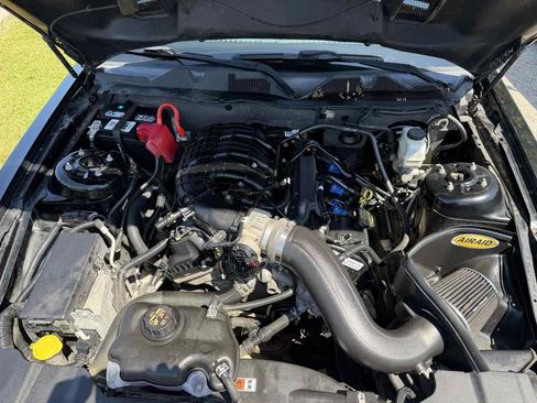 Used 2014 Ford Mustang Premium RWD image 26