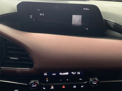 Used 2022 MAZDA MAZDA3 s image 12