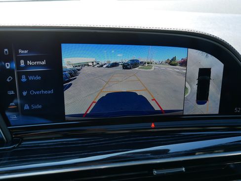 Used 2022 Cadillac Escalade ESV Sport w/ LPO, ONYX Package AWD/4WD image 27