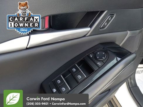 Used 2024 MAZDA CX-30 AWD 2.5 S w/ Select Sport Pkg image 11