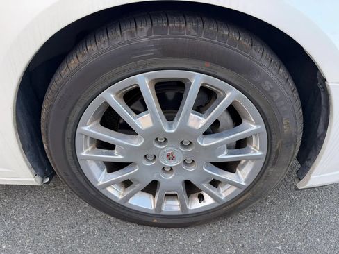 Used 2011 Cadillac STS RWD image 33
