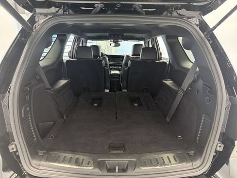 Used 2022 Dodge Durango R/T w/ Blacktop Package AWD/4WD image 29
