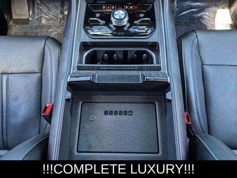 Used 2023 Jeep Wagoneer Series III w/ Premium Group I AWD/4WD image 36