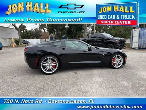 Used 2019 Chevrolet Corvette Stingray Coupe w/ 1LT image 14
