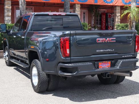Used 2022 GMC Sierra 3500 Denali AWD/4WD image 7