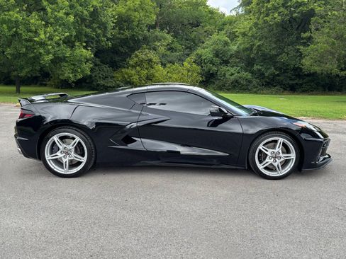 Used 2024 Chevrolet Corvette Stingray Coupe w/ Z51 Performance Package RWD image 8