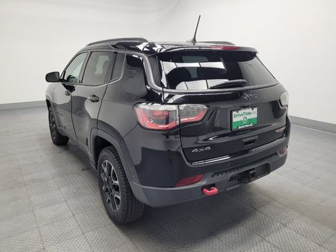 Used 2019 Jeep Compass Trailhawk w/ Leather Interior Group AWD/4WD image 5