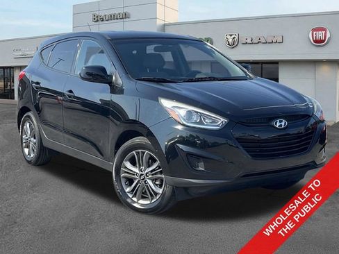 Used 2015 Hyundai Tucson GLS w/ Option Group 02 FWD image 1