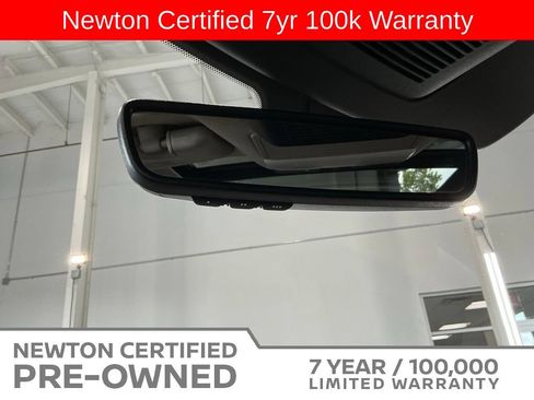 Used 2025 Nissan Pathfinder Platinum w/ Cargo Package AWD/4WD image 39