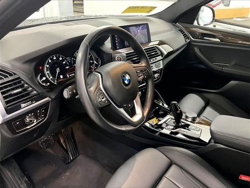 Used 2019 BMW X4 xDrive30i w/ Driving Assistance Package image 8