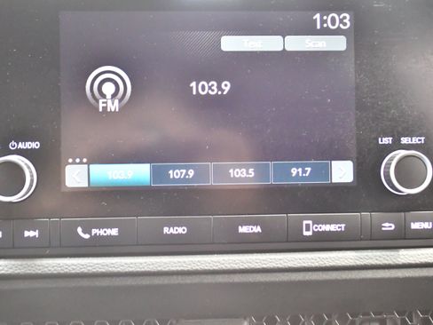 Used 2023 Honda CR-V EX image 23