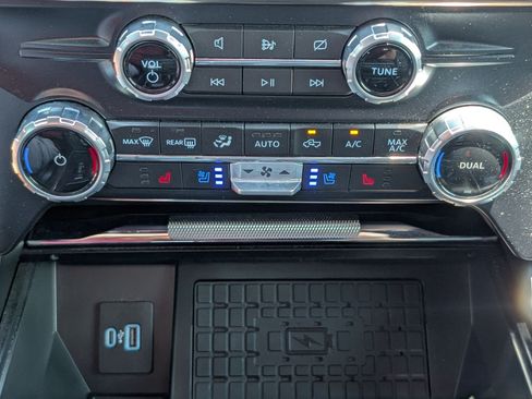 Used 2023 Ford F150 Raptor AWD/4WD image 20