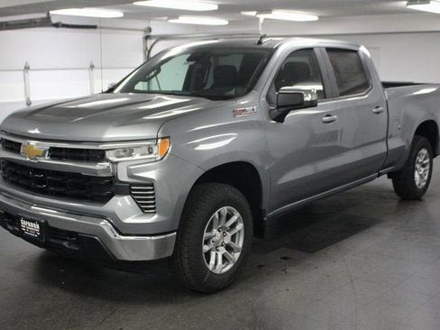 New 2025 Chevrolet Silverado 1500 LT w/ Z71 Off-Road Package image 2