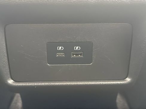 Used 2022 Nissan Rogue SV FWD image 17
