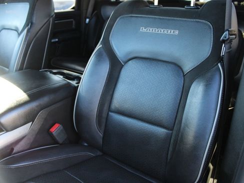 Used 2020 RAM 1500 Laramie image 18