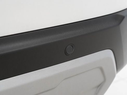 Used 2025 Honda Pilot EX-L image 11