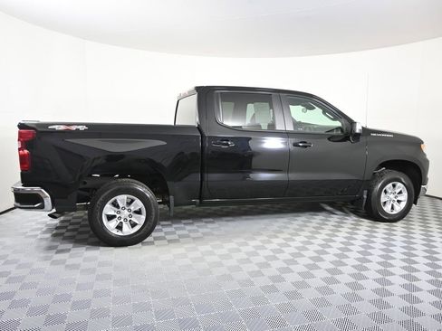 Used 2023 Chevrolet Silverado 1500 LT image 8