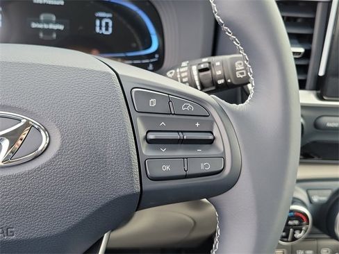 New 2026 Hyundai Venue SEL image 6