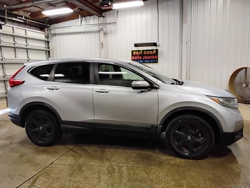 Used 2018 Honda CR-V EX image 2