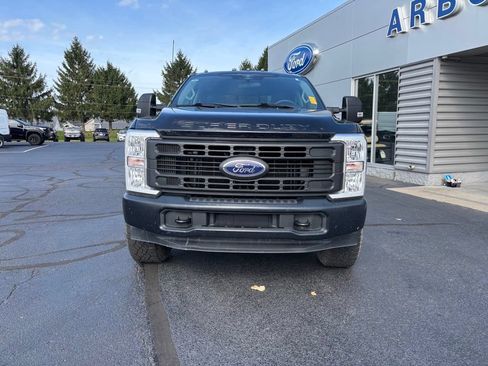 Used 2023 Ford F250 XL w/ XL Off-Road Package AWD/4WD image 7