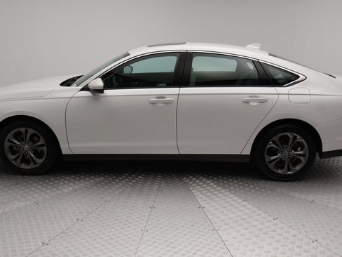 Used 2024 Honda Accord EX image 12