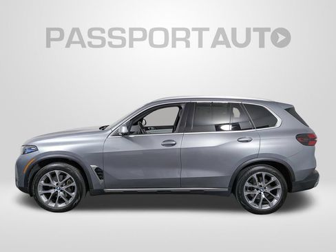 Used 2024 BMW X5 xDrive40i w/ Premium Package AWD/4WD image 2