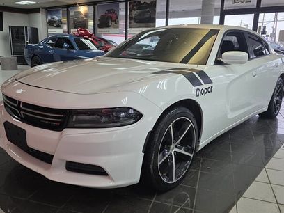 Used 2016 Dodge Charger SE w/ Sport Appearance Group