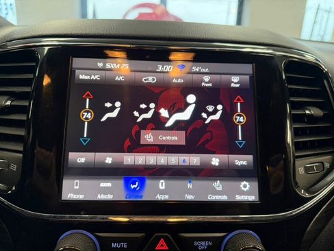 Used 2021 Jeep Grand Cherokee Laredo X image 52