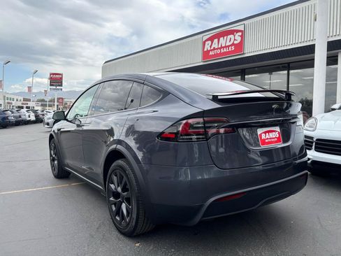 Used 2022 Tesla Model X AWD/4WD image 10
