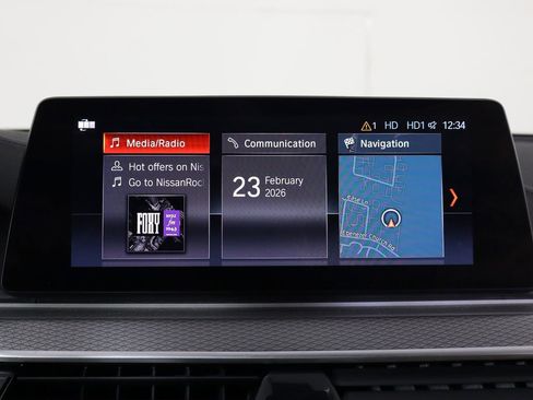 Used 2019 BMW M550i xDrive image 29