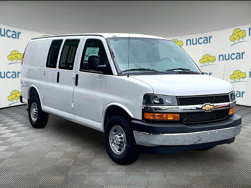 New 2026 Chevrolet Express 2500 w/ Enhanced Convenience Package RWD image 1