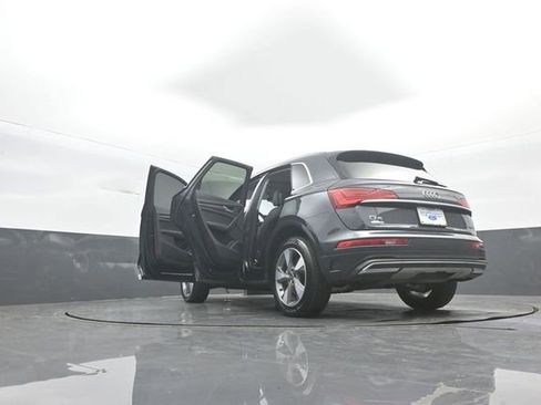 Used 2023 Audi Q5 2.0T Premium Plus w/ Premium Plus Package image 39