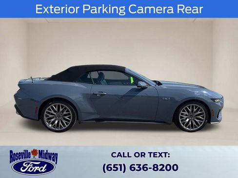 Used 2025 Ford Mustang GT Premium image 9