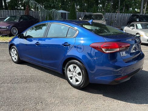 Used 2018 Kia Forte LX FWD image 7