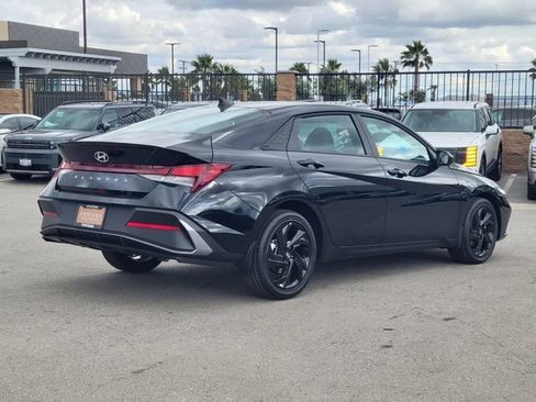 New 2026 Hyundai Elantra Sport FWD image 4