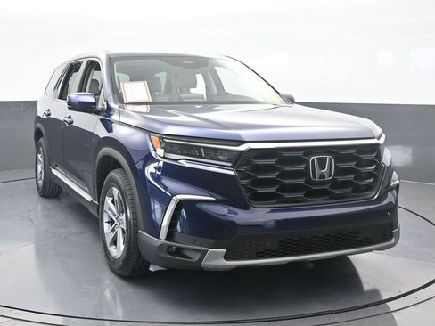 Used 2023 Honda Pilot EX-L image 9