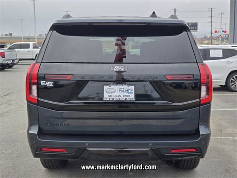 New 2026 Ford Expedition Platinum w/ Stealth Appearance Package image 11