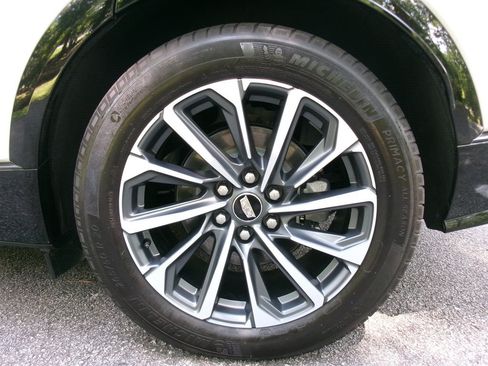 Used 2024 Cadillac Lyriq Sport AWD/4WD image 37