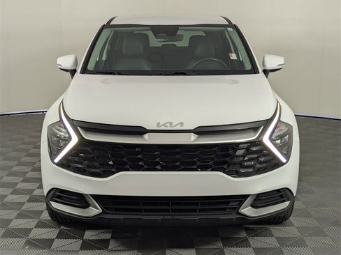 Used 2023 Kia Sportage EX image 10