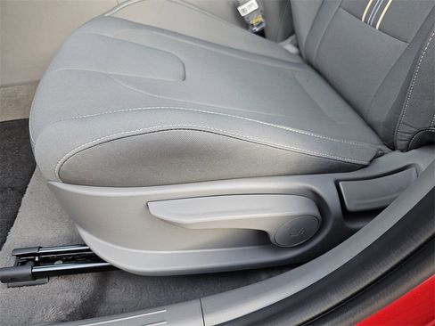 Certified 2026 Hyundai Elantra SEL Sport image 10