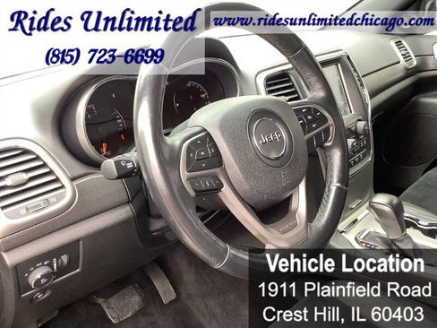 Used 2018 Jeep Grand Cherokee Altitude AWD/4WD image 22