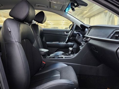 Used 2019 Kia Optima S FWD image 22