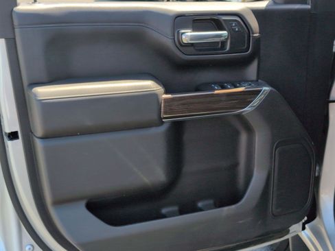 Used 2019 Chevrolet Silverado 1500 LT w/ All-Star Edition RWD image 14