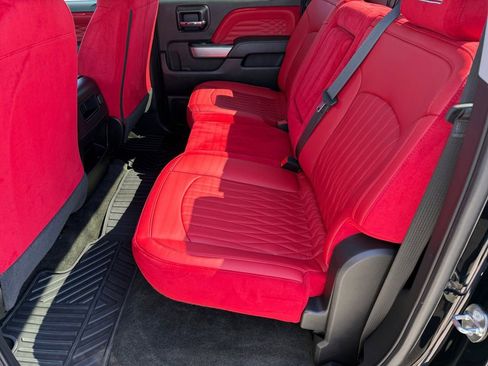 Used 2018 Chevrolet Silverado 1500 LT w/ All Star Edition AWD/4WD image 11