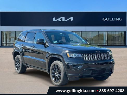 Used 2019 Jeep Grand Cherokee Altitude AWD/4WD image 1