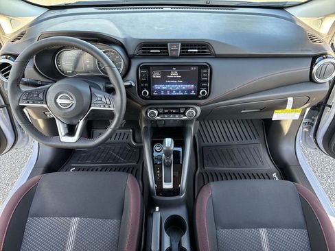 Used 2025 Nissan Versa SR w/ Trunk Package FWD image 9