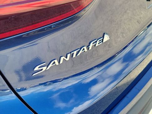 Used 2023 Hyundai Santa Fe SEL w/ Premium Package image 6