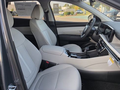 New 2026 Hyundai Tucson SEL image 13
