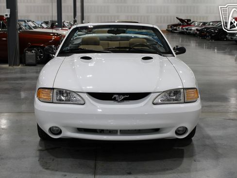 Used 1996 Ford Mustang Cobra image 39