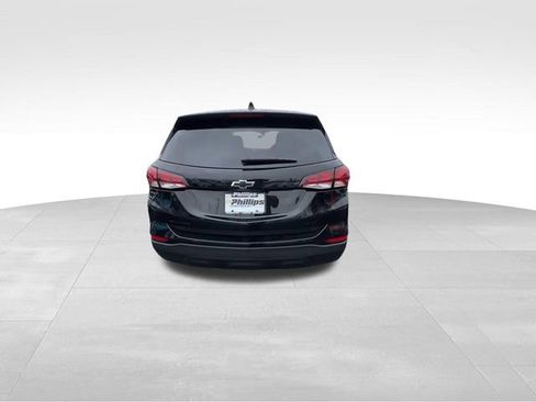 Certified 2024 Chevrolet Equinox LS w/ LS Convenience Package image 9